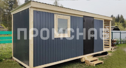 Бытовка с дровником для дачи в Московской области 