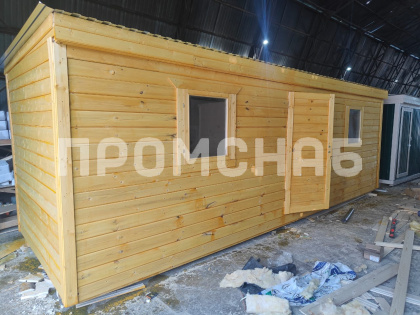 Бытовка с отделкой вагонкой внутри