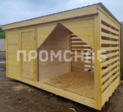 Сарай с дровником