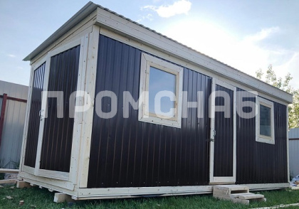 Бытовка с воротами