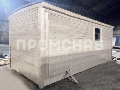Хозблок из дерева для дачи
