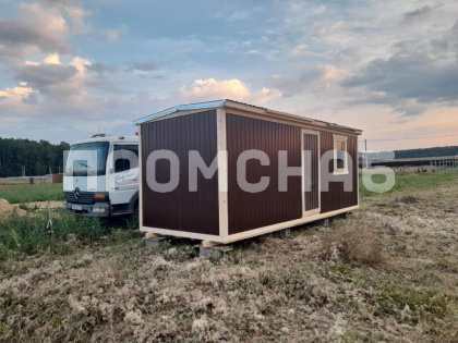 Бытовка в металле 6х2.3 м. (внутри ДВП)