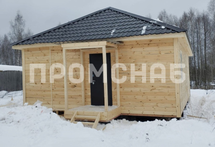 Каркасный дом на сваях